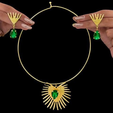 Set of Necklace and Earring (Pack of 1)
